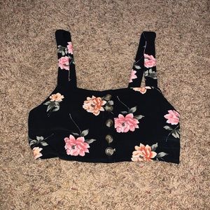 Black crop top!